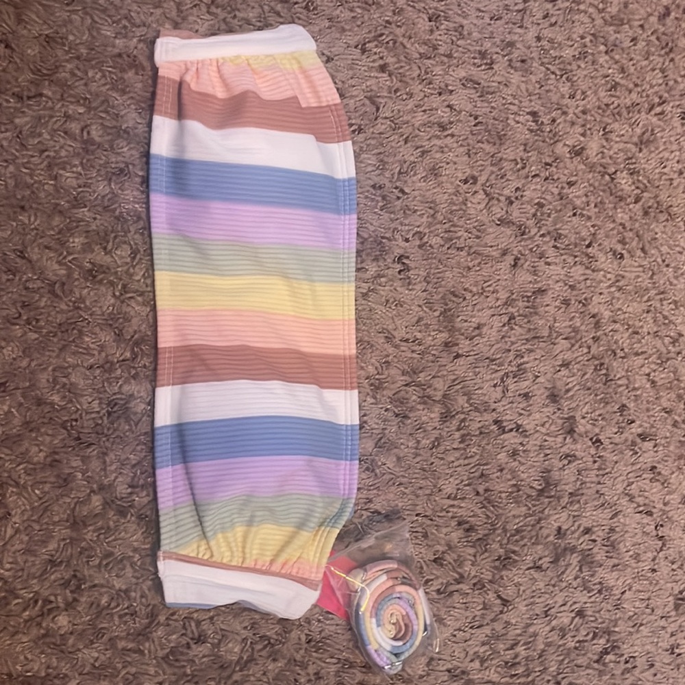 Bathing suit - Picture 2 of 7